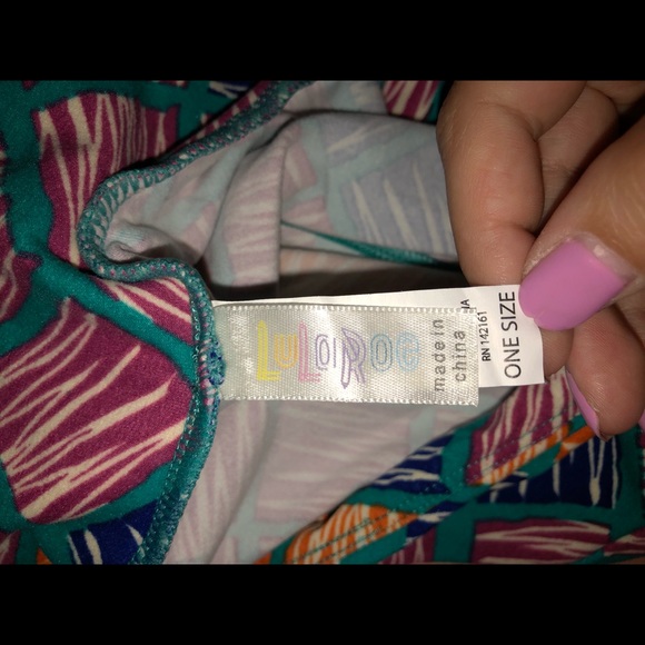 🌼 S O L D 🌼 NWOT LulaRoe one size leggings - Picture 4 of 4